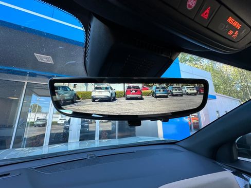 New 2026 Chevrolet Equinox ACTIV w/ Convenience Package III image 28