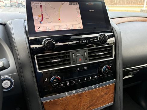 Certified 2024 Nissan Armada SL w/ Captain's Chairs Package image 10