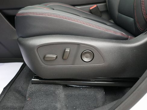 New 2026 Chevrolet Traverse RS FWD image 13