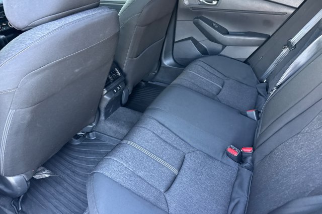 Used 2025 Honda Accord Sport image 15
