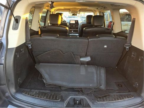 Certified 2024 INFINITI QX80 Luxe image 10