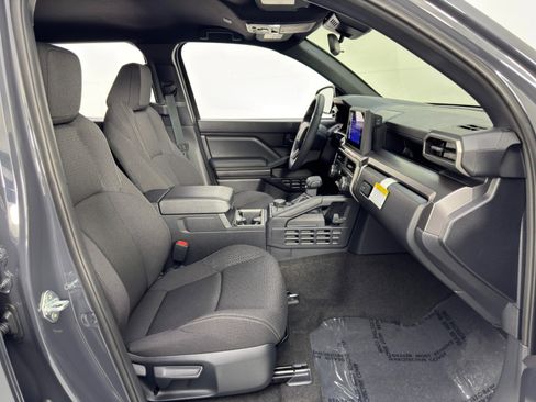 Used 2025 Toyota 4Runner SR5 image 15