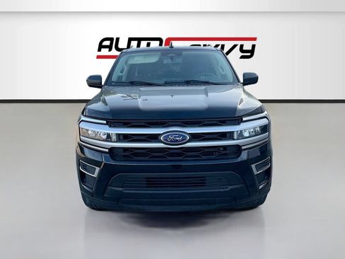 Used 2024 Ford Expedition Max XLT AWD/4WD image 2
