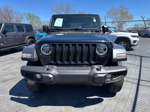 Used 2021 Jeep Wrangler Unlimited Sport AWD/4WD image 2