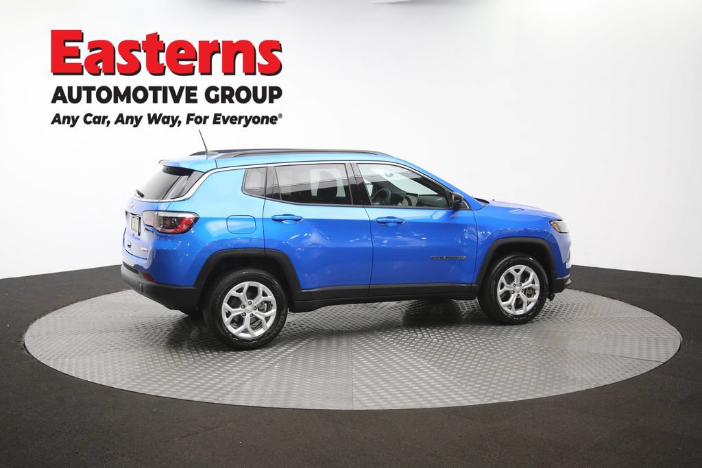 Used 2024 Jeep Compass Latitude AWD/4WD image 43