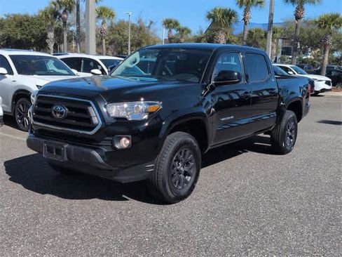 Used 2023 Toyota Tacoma SR5 image 4