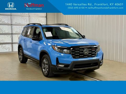 Used 2024 Honda Passport TrailSport image 1