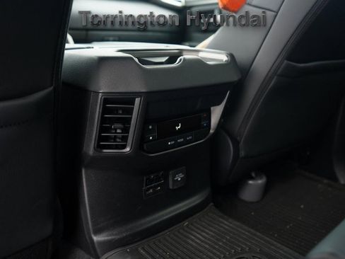 Used 2025 Toyota Sequoia Limited image 34