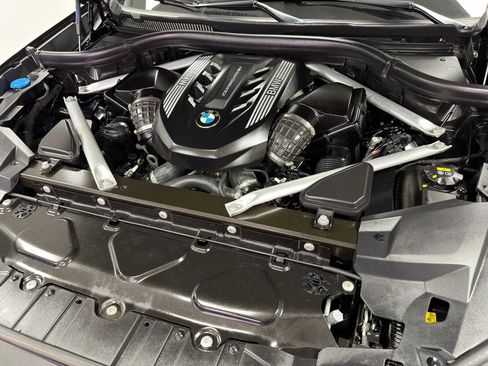 Used 2021 BMW X5 M50i w/ Executive Package image 36