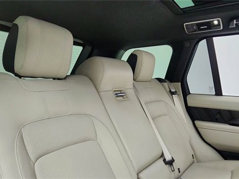 Used 2022 Land Rover Range Rover Westminster Edition image 25