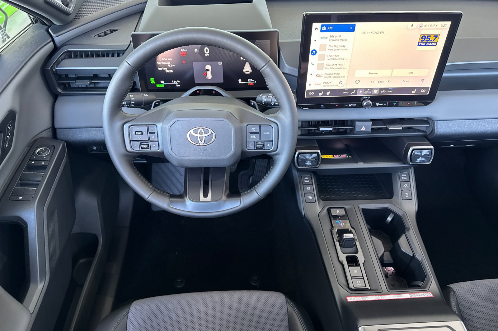 Used 2026 Toyota RAV4 XSE w/ Panoramic Sun Roof Package AWD/4WD image 17