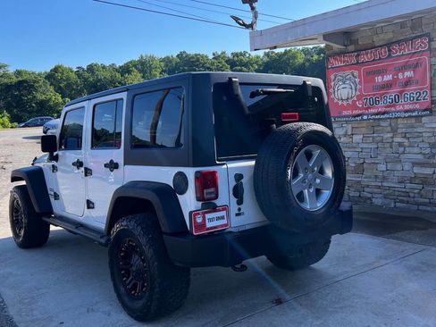 Used 2014 Jeep Wrangler Unlimited Sport w/ Quick Order Package 24S AWD/4WD image 4