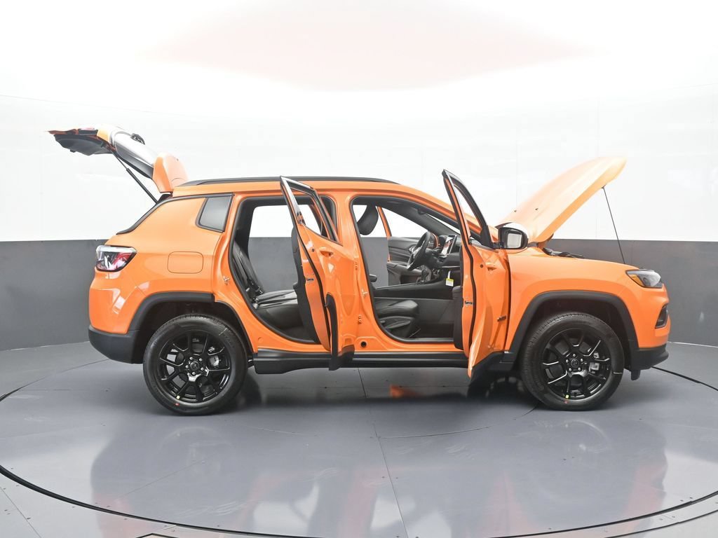 New 2026 Jeep Compass Latitude AWD/4WD image 65