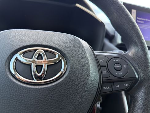 Certified 2023 Toyota RAV4 LE FWD image 11