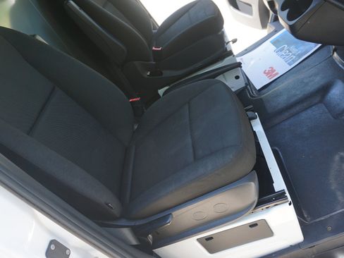 Used 2022 Mercedes-Benz Sprinter 2500 image 10