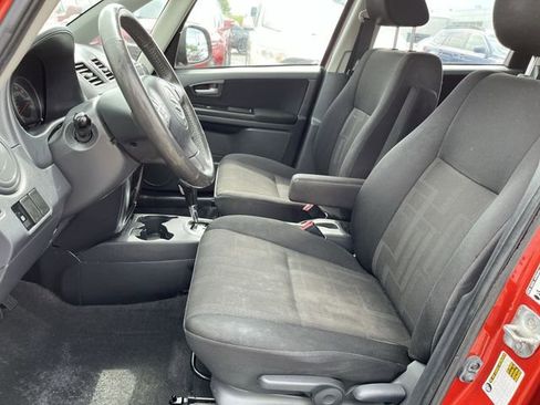 Used 2011 Suzuki SX4 AWD Hatchback image 15