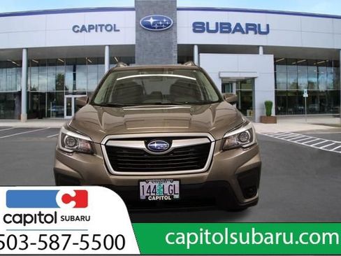 Used 2019 Subaru Forester Premium AWD/4WD image 8