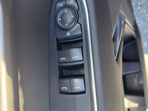 New 2026 GMC Sierra 1500 Elevation image 7