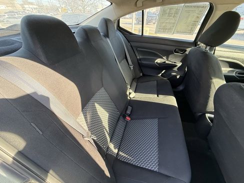 Used 2021 Nissan Versa S image 30