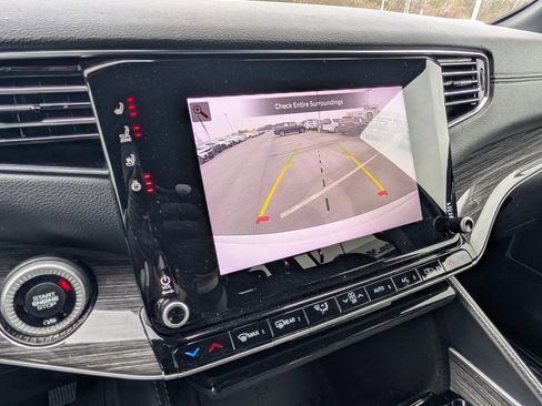 Used 2022 Jeep Wagoneer Series II image 17