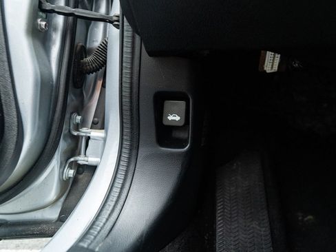 Used 2018 Honda Civic EX image 41