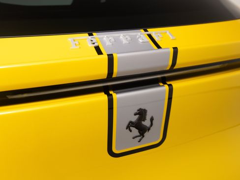 Certified 2025 Ferrari Purosangue AWD/4WD image 14