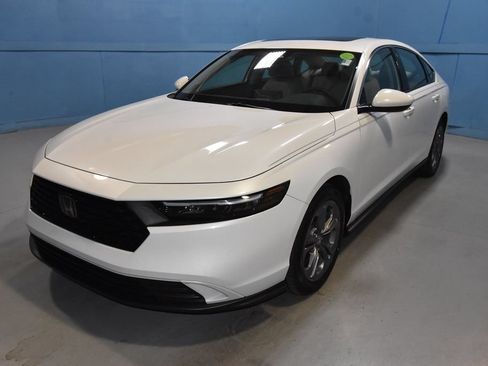 Used 2024 Honda Accord EX image 23