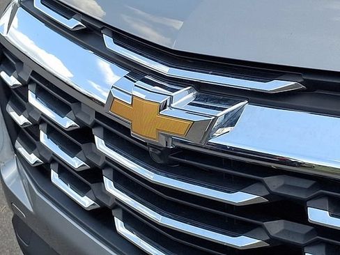Used 2026 Chevrolet Equinox LT FWD image 30