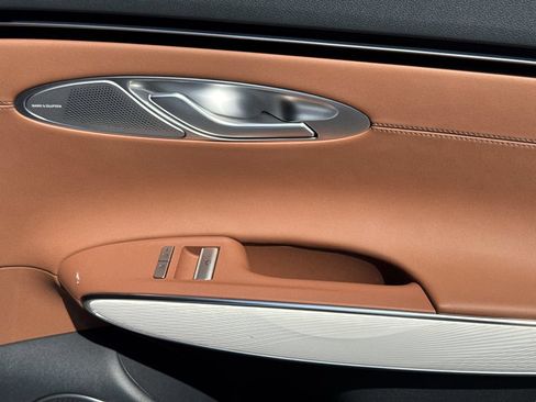 New 2026 Genesis GV70 2.5T Advanced AWD/4WD image 16
