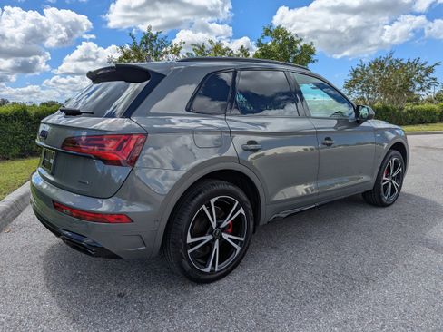 Certified 2025 Audi Q5 Prestige w/ Prestige Package image 4