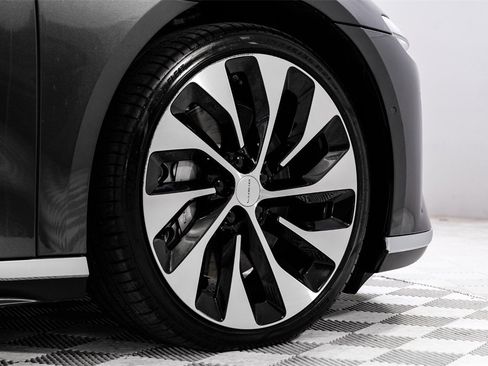 Used 2023 Lucid Air Touring image 64