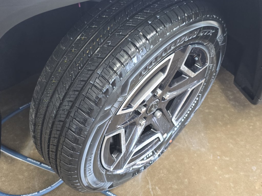 New 2026 Jeep Cherokee Laredo AWD/4WD image 31