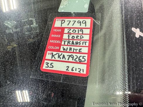 Used 2019 Ford Transit 150 XLT image 26