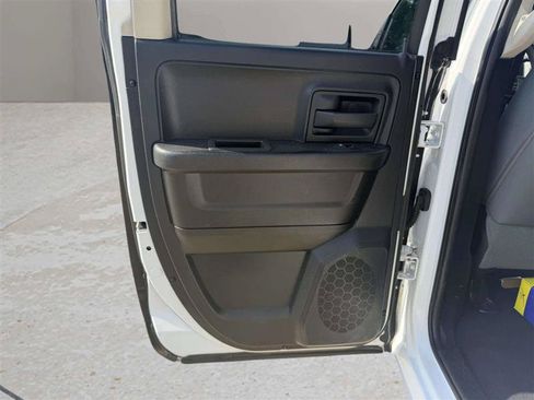 Used 2014 RAM 1500 Tradesman w/ Popular Equipment Group AWD/4WD image 28