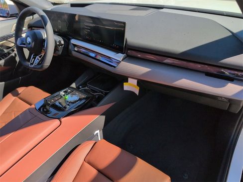 New 2026 BMW 530i 530i image 10