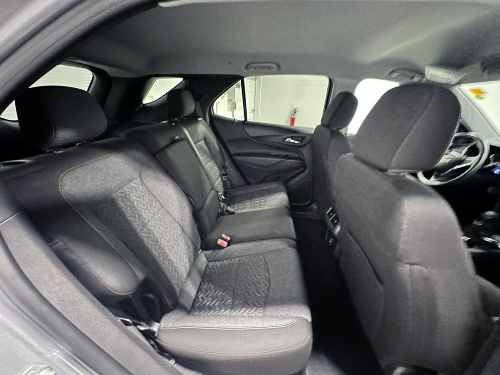 Used 2024 Chevrolet Equinox LT FWD image 24