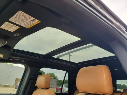 Certified 2023 Ford Expedition Max Platinum AWD/4WD image 22
