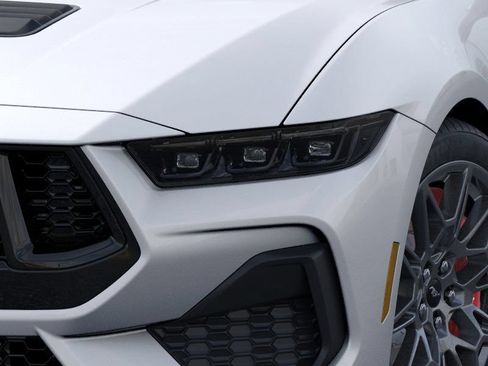 New 2026 Ford Mustang GT Premium w/ GT Performance Package RWD image 19