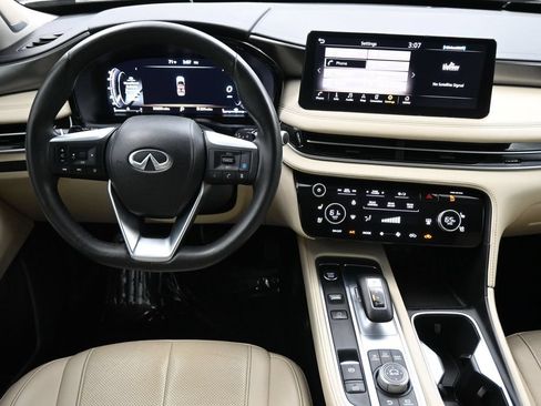 Used 2023 INFINITI QX60 Luxe w/ Performance Audio Package FWD image 7