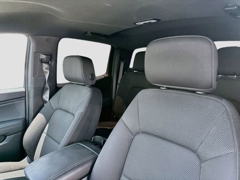 Used 2024 GMC Canyon Elevation w/ Convenience Package RWD image 12