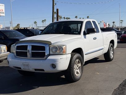 Used 2007 Dodge Dakota SLT