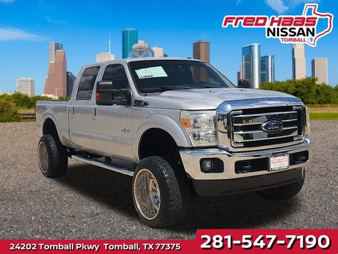 Used 2016 Ford F250 Lariat w/ Lariat Ultimate Package AWD/4WD image 1