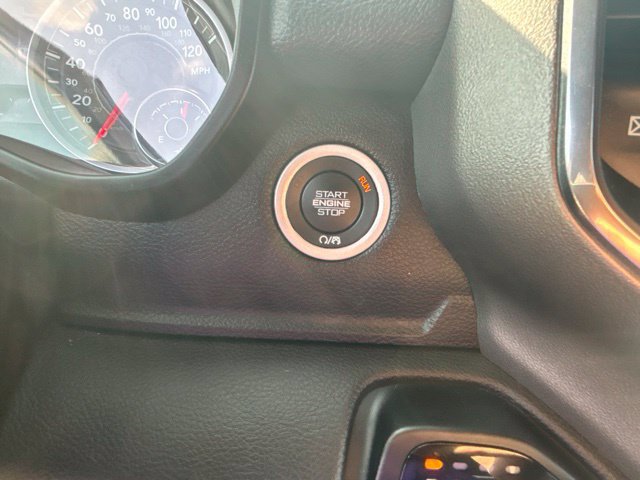 Used 2024 RAM 1500 Laramie AWD/4WD image 8