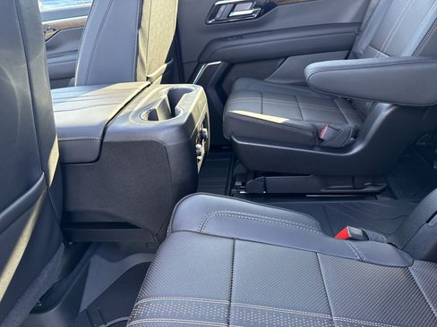 New 2026 Chevrolet Tahoe High Country w/ Sun And Tow Package image 21