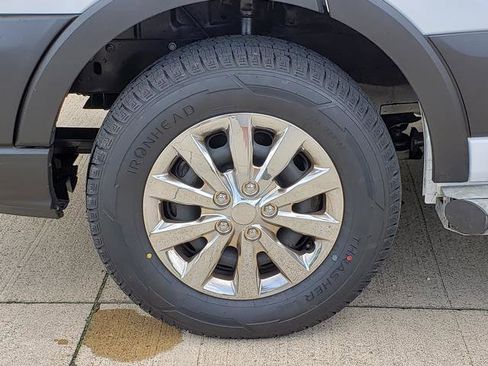 Used 2023 Ford Transit 250 Low Roof w/ Exterior Upgrade Package image 27