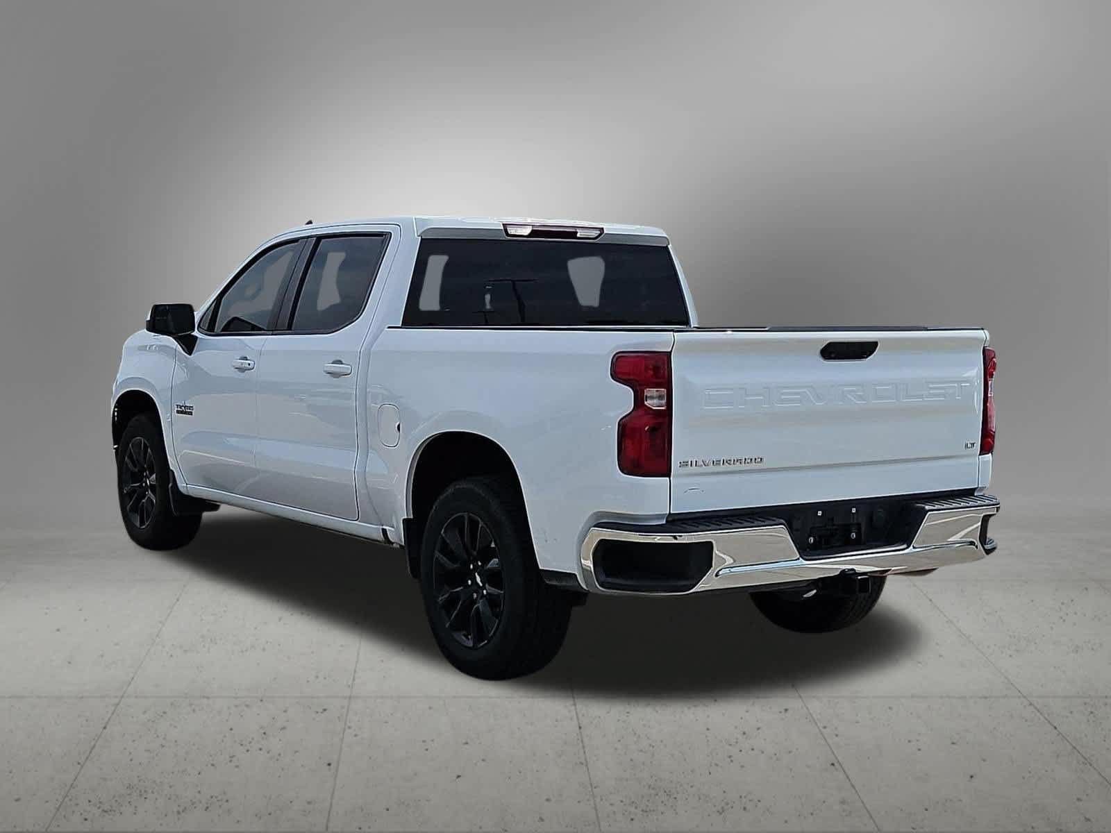 Used 2022 Chevrolet Silverado 1500 LT w/ Protection Package RWD image 4