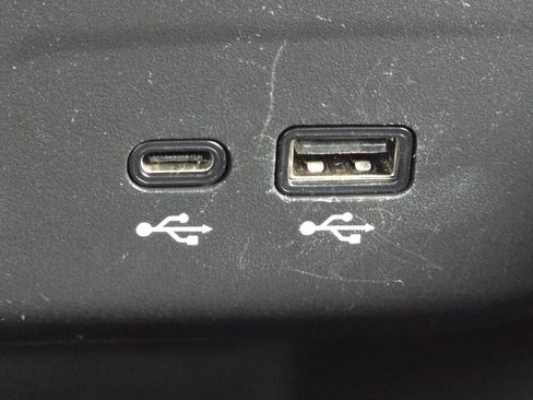 Used 2025 Chevrolet TrailBlazer ACTIV w/ Driver Confidence Package image 7