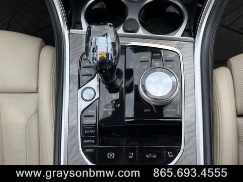 Used 2025 BMW M850i xDrive Convertible AWD/4WD image 21