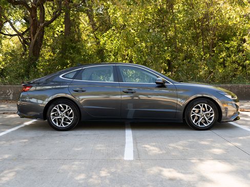 Used 2022 Hyundai Sonata SEL image 10