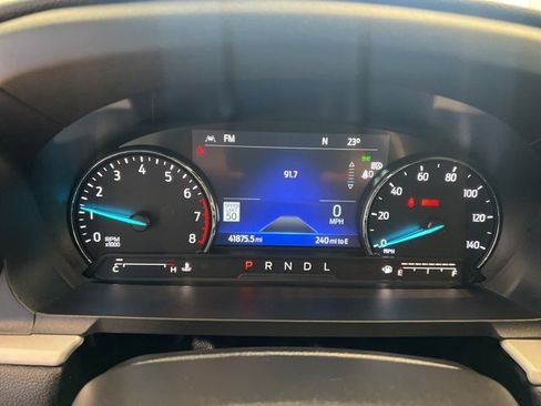 Used 2023 Ford Explorer XLT w/ Equipment Group 202A image 25